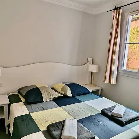 Appartement Les Restanques 3 3020 *