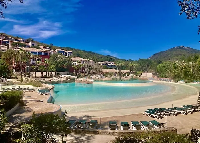 Les Restanques 3 3020 Grimaud