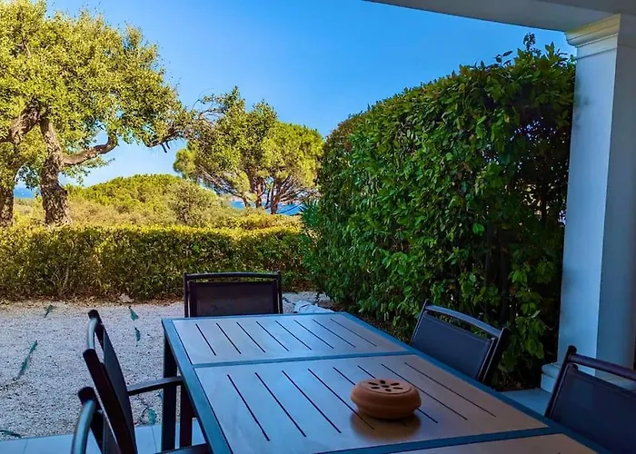 Les Restanques 3 3020 * Grimaud