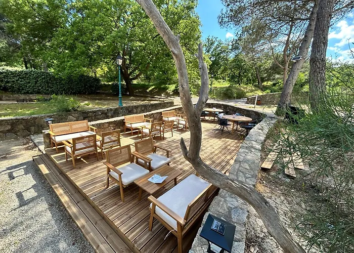 Les Restanques 3 3020 *